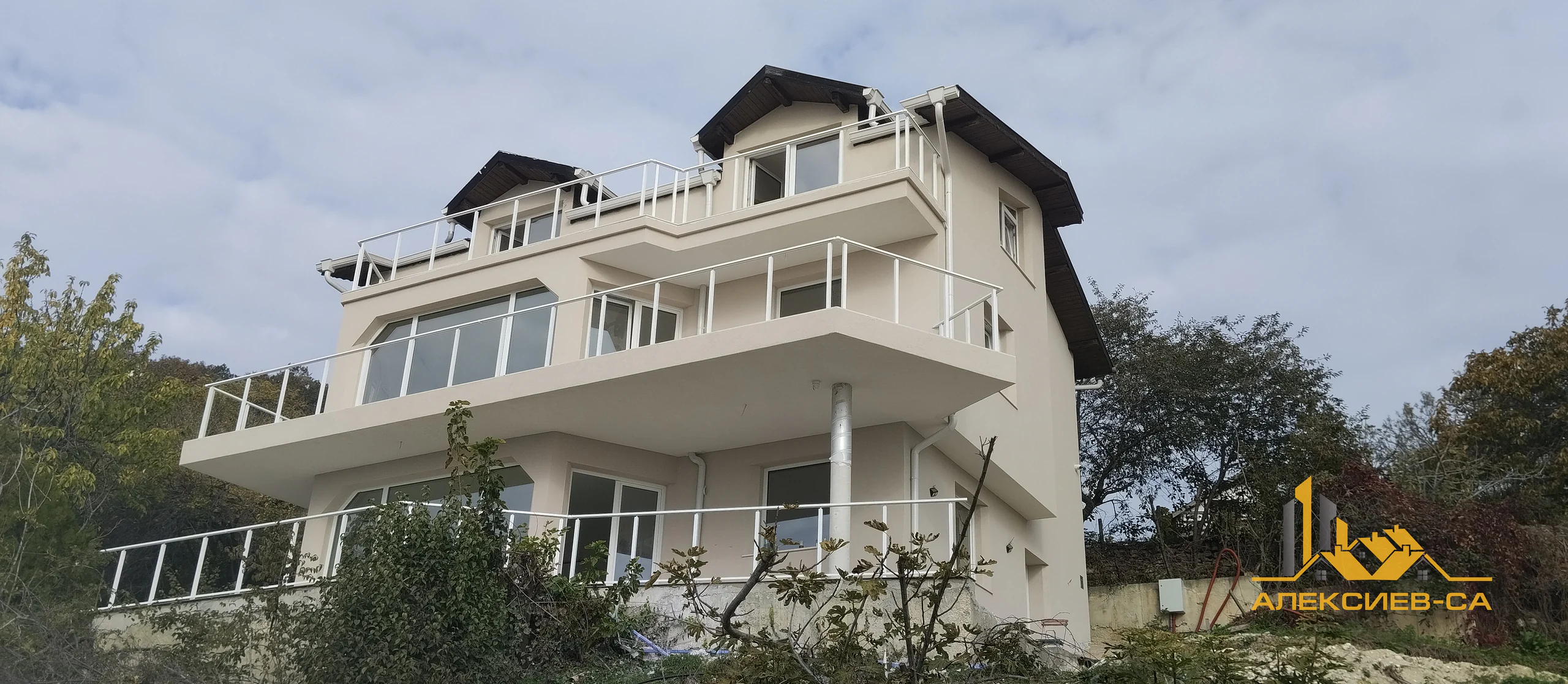 House completion in Varna by ALEKSIEV-SA