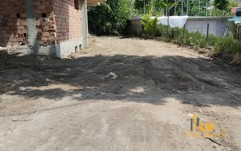 Довършване на жилищна сграда в Аксаково
