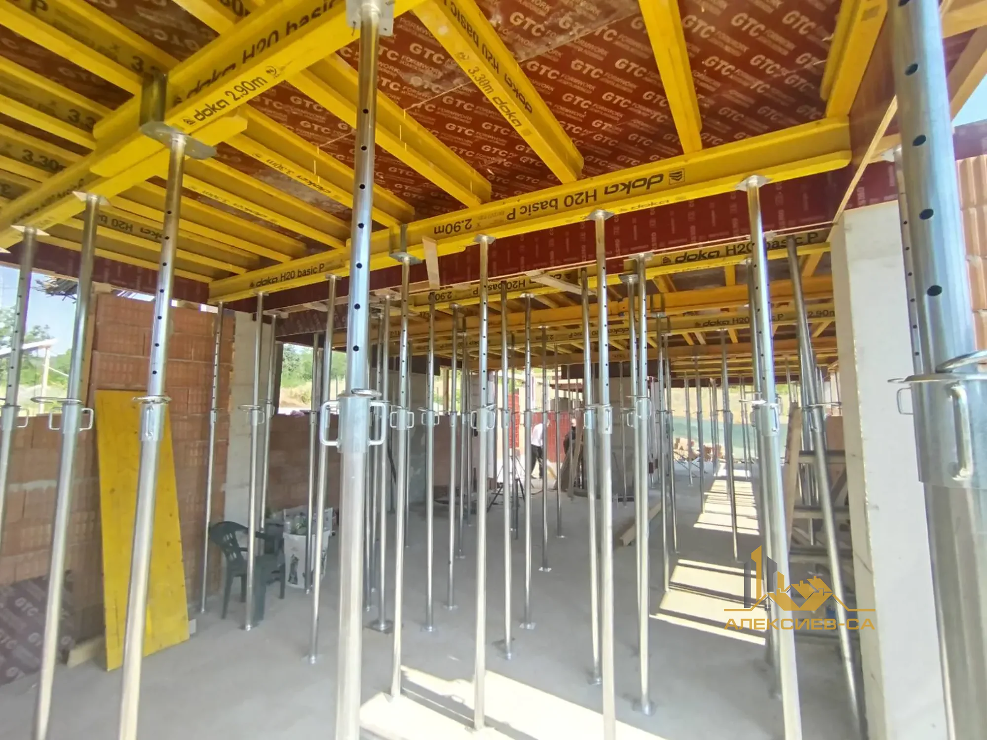 House construction from scratch in Aksakovo by ALEKSIEV-SA