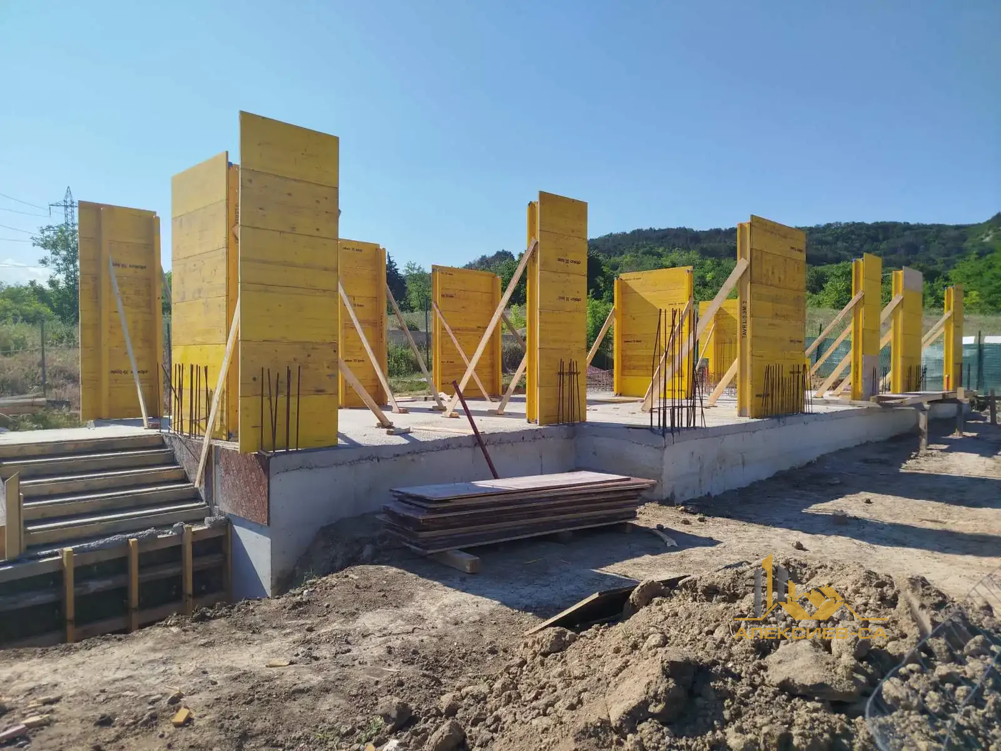 House construction from scratch in Aksakovo by ALEKSIEV-SA